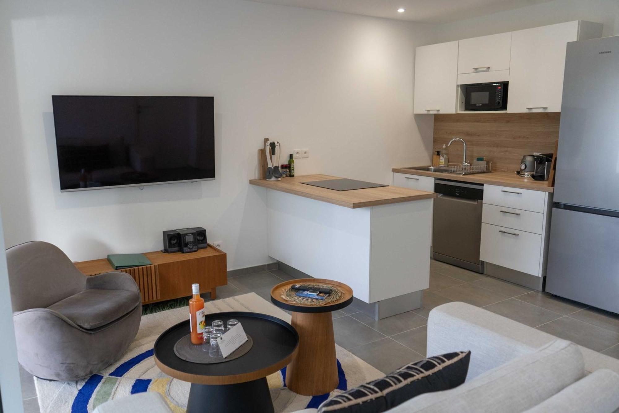 Le Domaine De L'Anse Mitan Aparthotel Les Trois-Ilets Luaran gambar